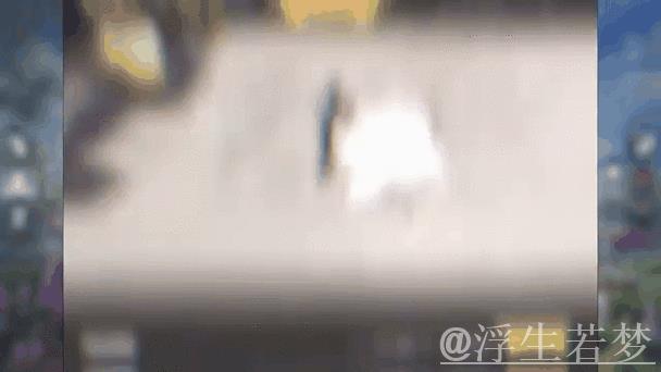 PUBG赛事官方社媒动态：突然挥拳引热议